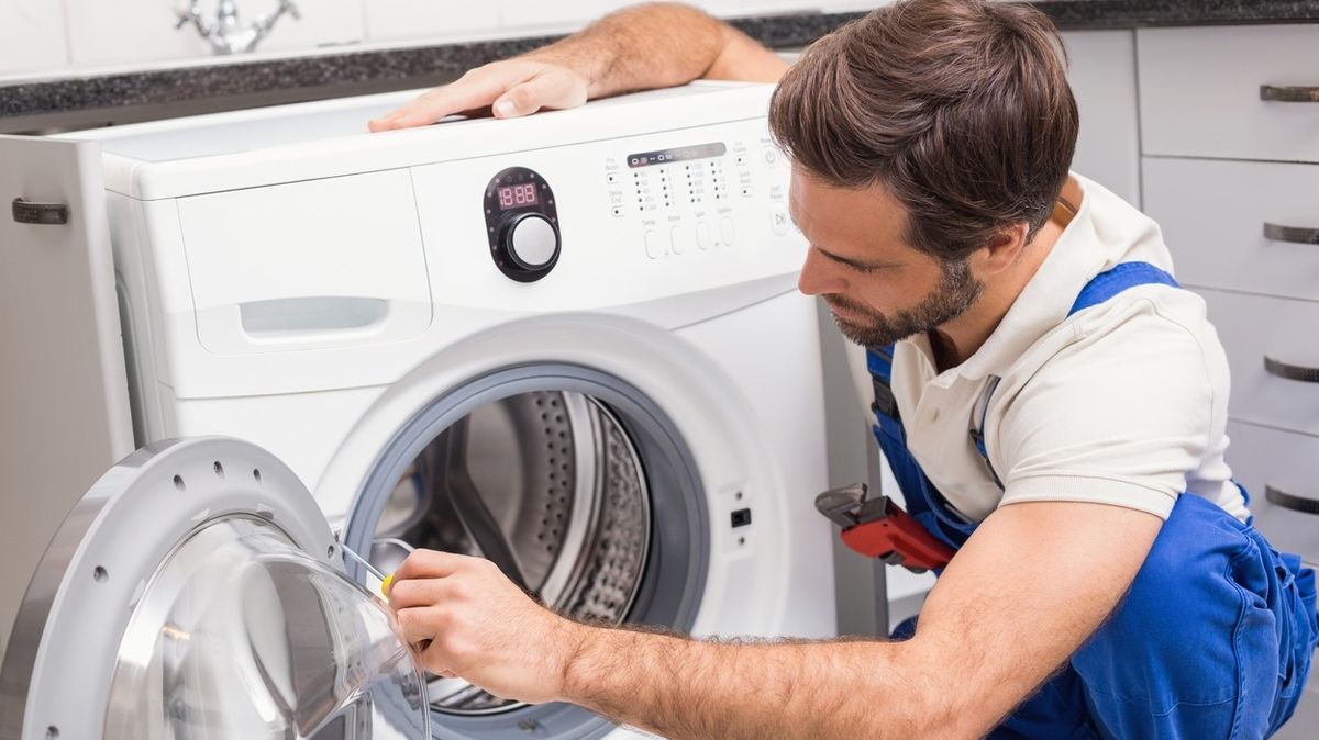 Konec plýtvání, lednice a pračky budou zase opravitelné i po letech